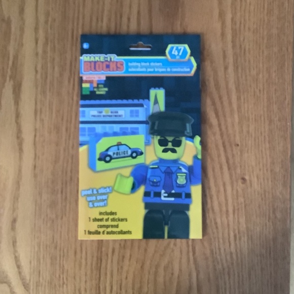 Kids Building Blocks and Accessories Bundle - Picture 5 of 8